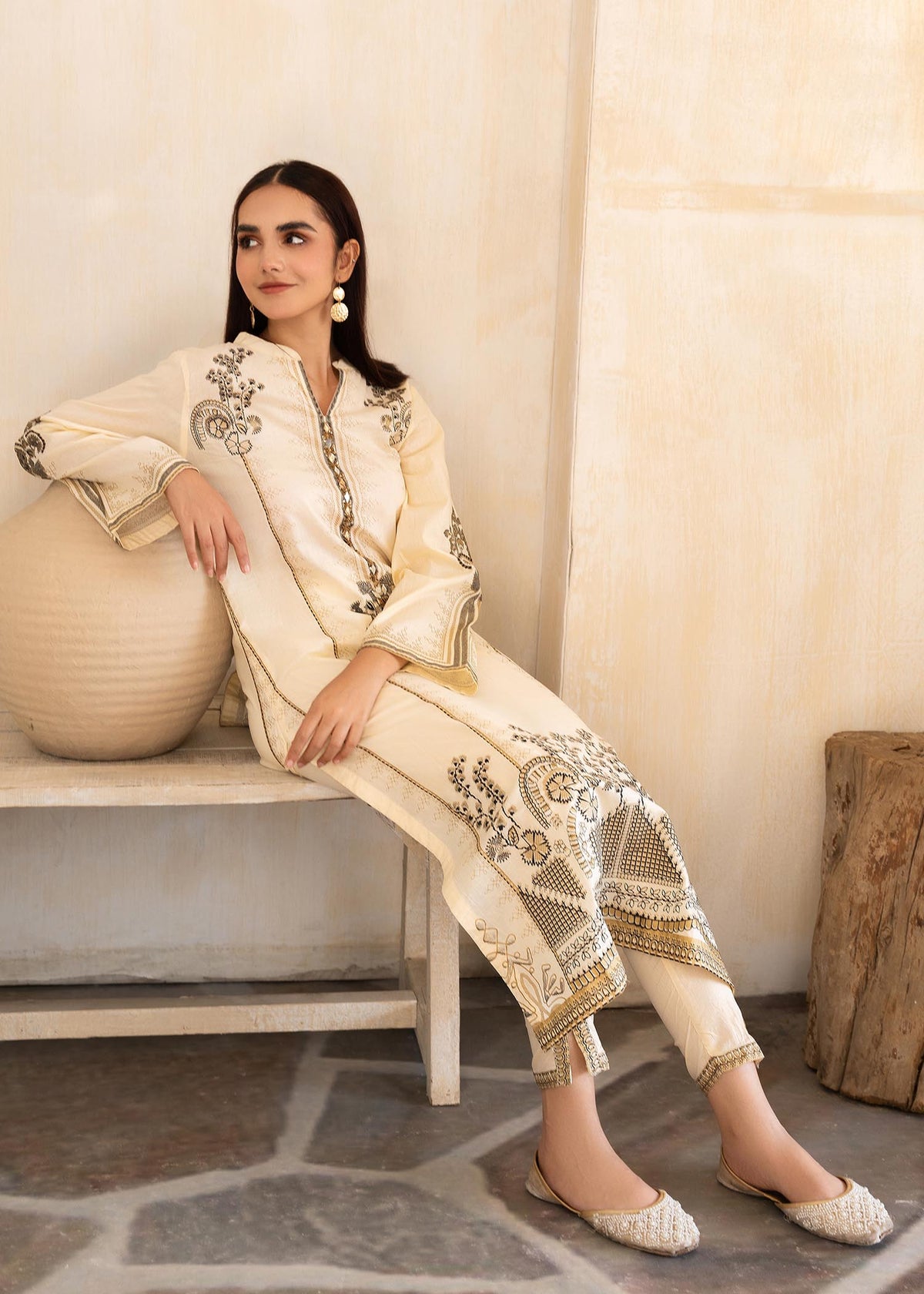 Printed Lawn Long Kurta 2-Piece Suit – Cream, Summer Wear
