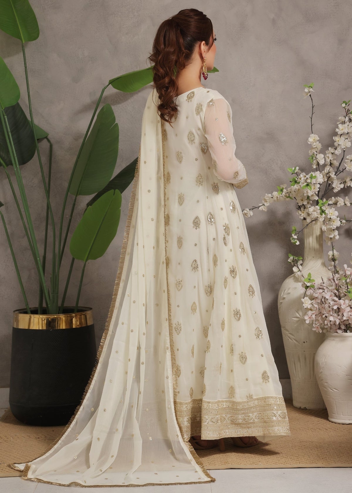 Embroidered Chiffon Floor-Length Pishwas 3-Piece Suit – Off-White