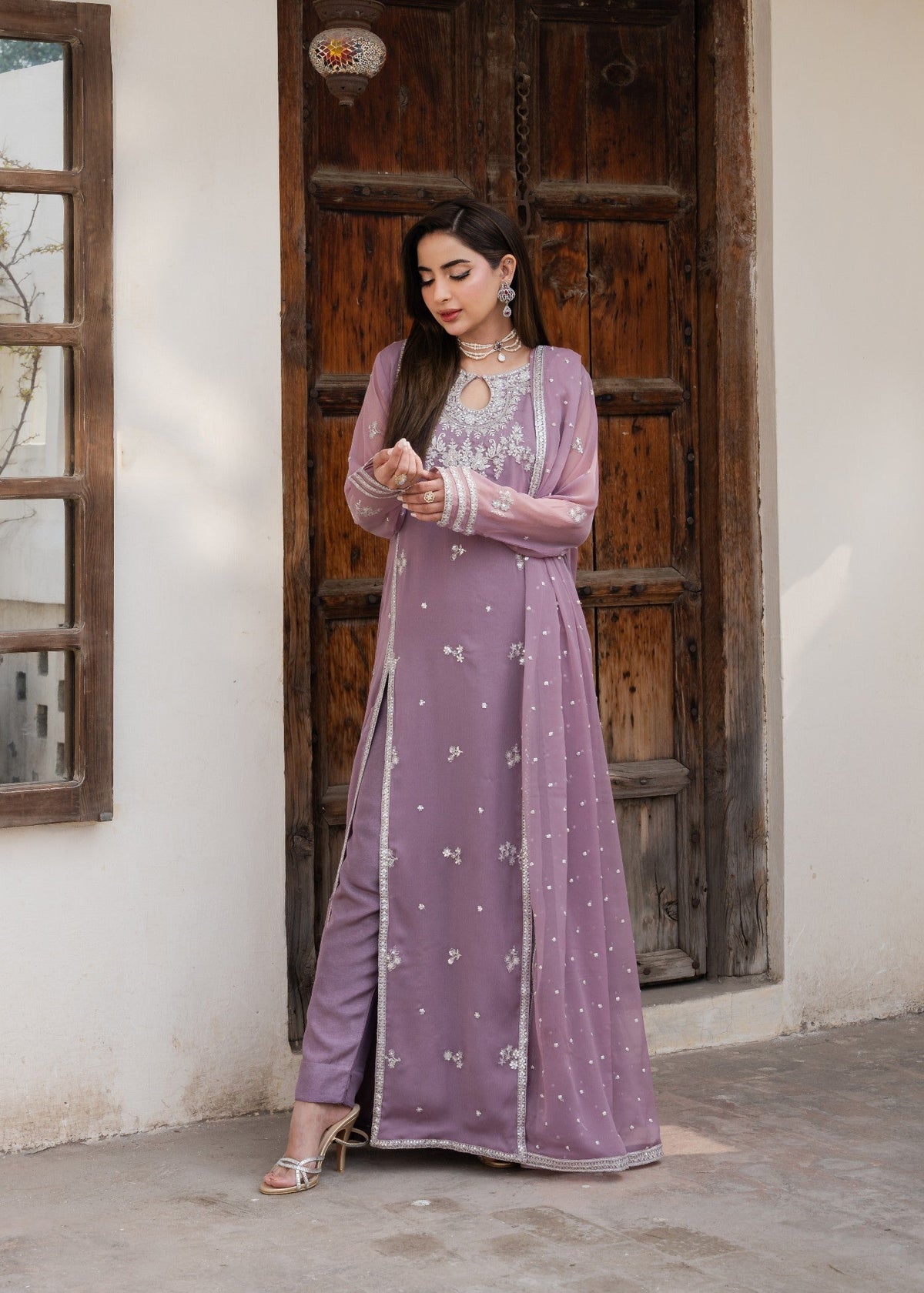 Embroidered Chiffon Straight Pishwas 3-Piece Suit – Heathered Lilac