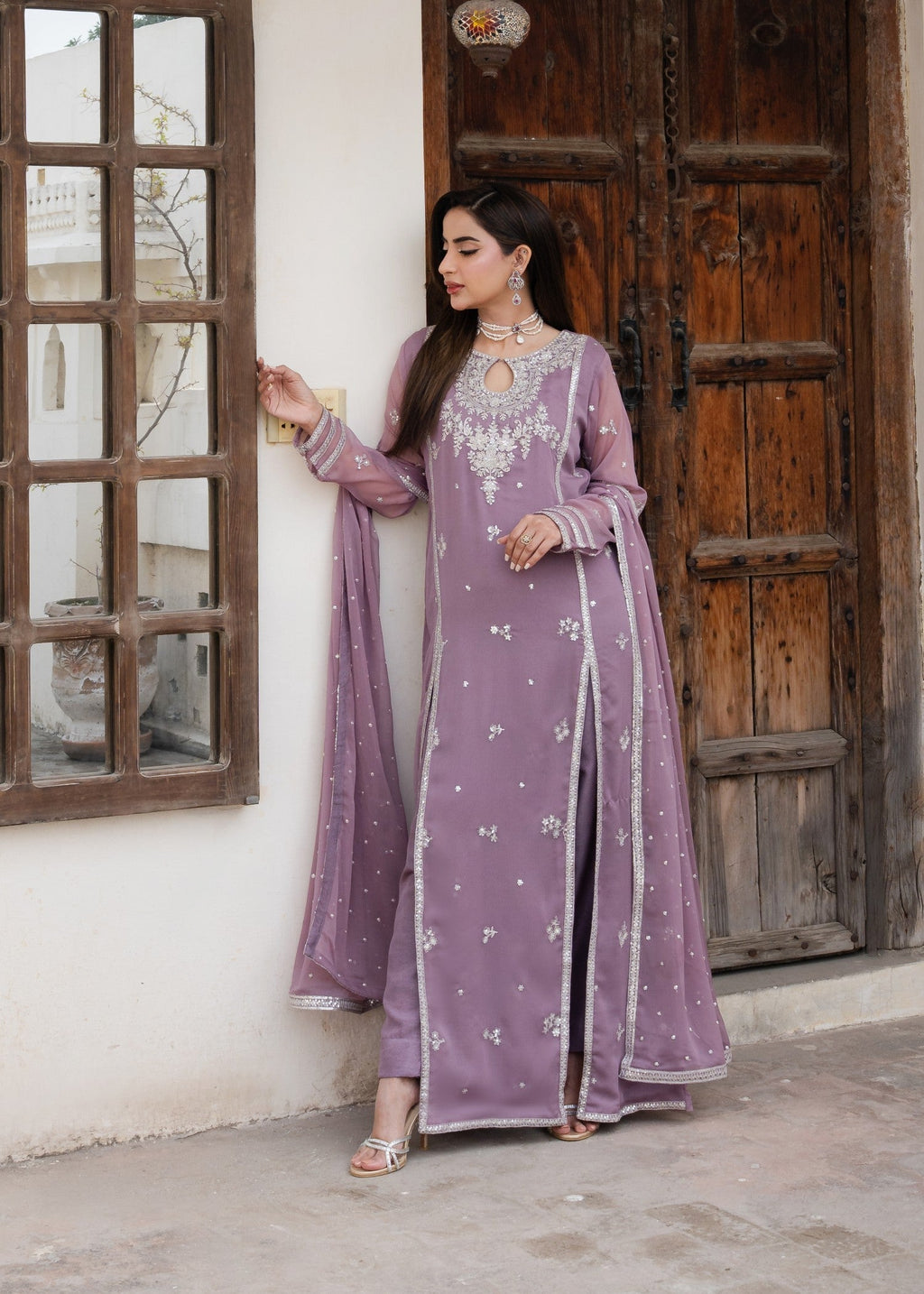Embroidered Chiffon Straight Pishwas 3-Piece Suit – Heathered Lilac
