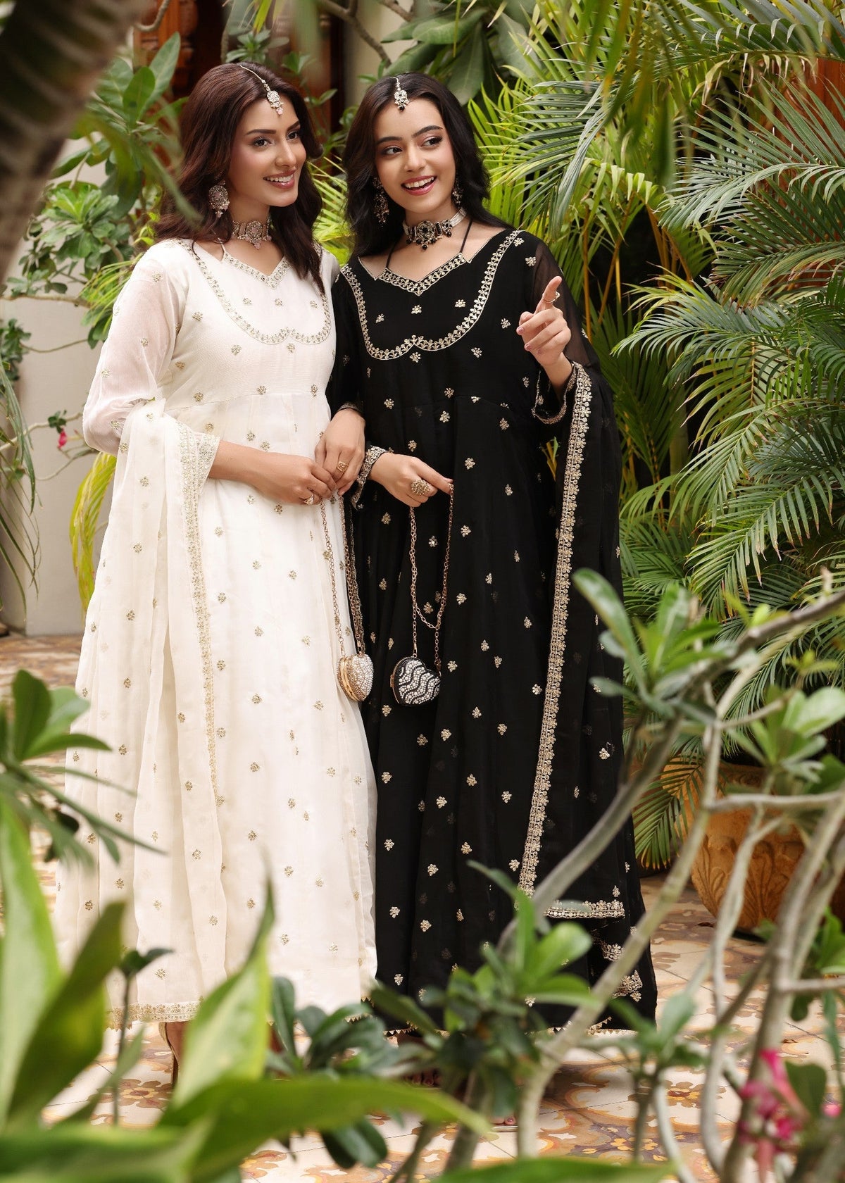 Embroidered Chiffon Flared Pishwas 3-Piece Suit – Black
