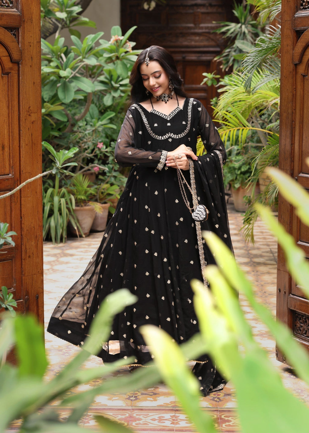 Embroidered Chiffon Flared Pishwas 3-Piece Suit – Black
