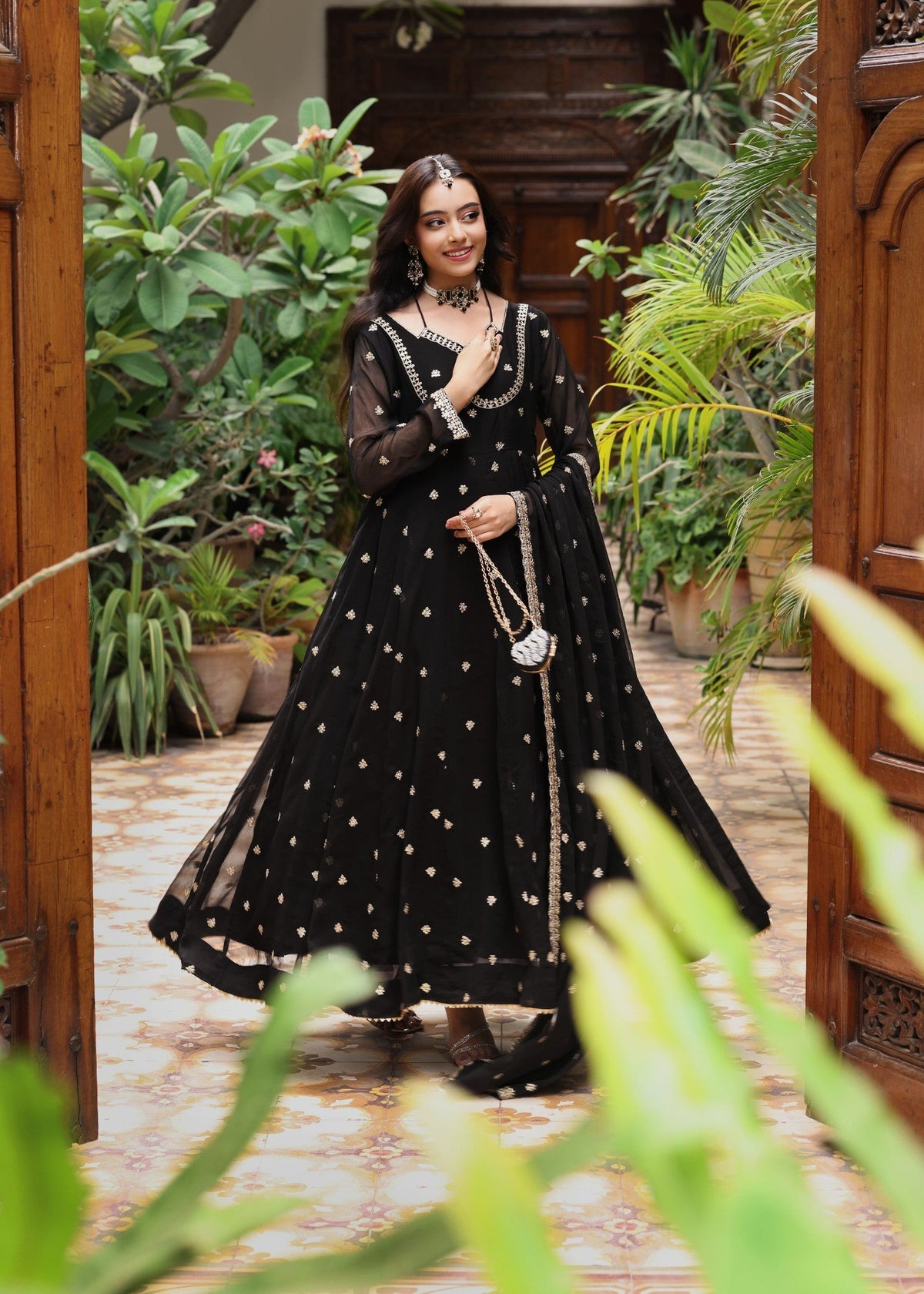 Embroidered Chiffon Flared Pishwas 3-Piece Suit – Black
