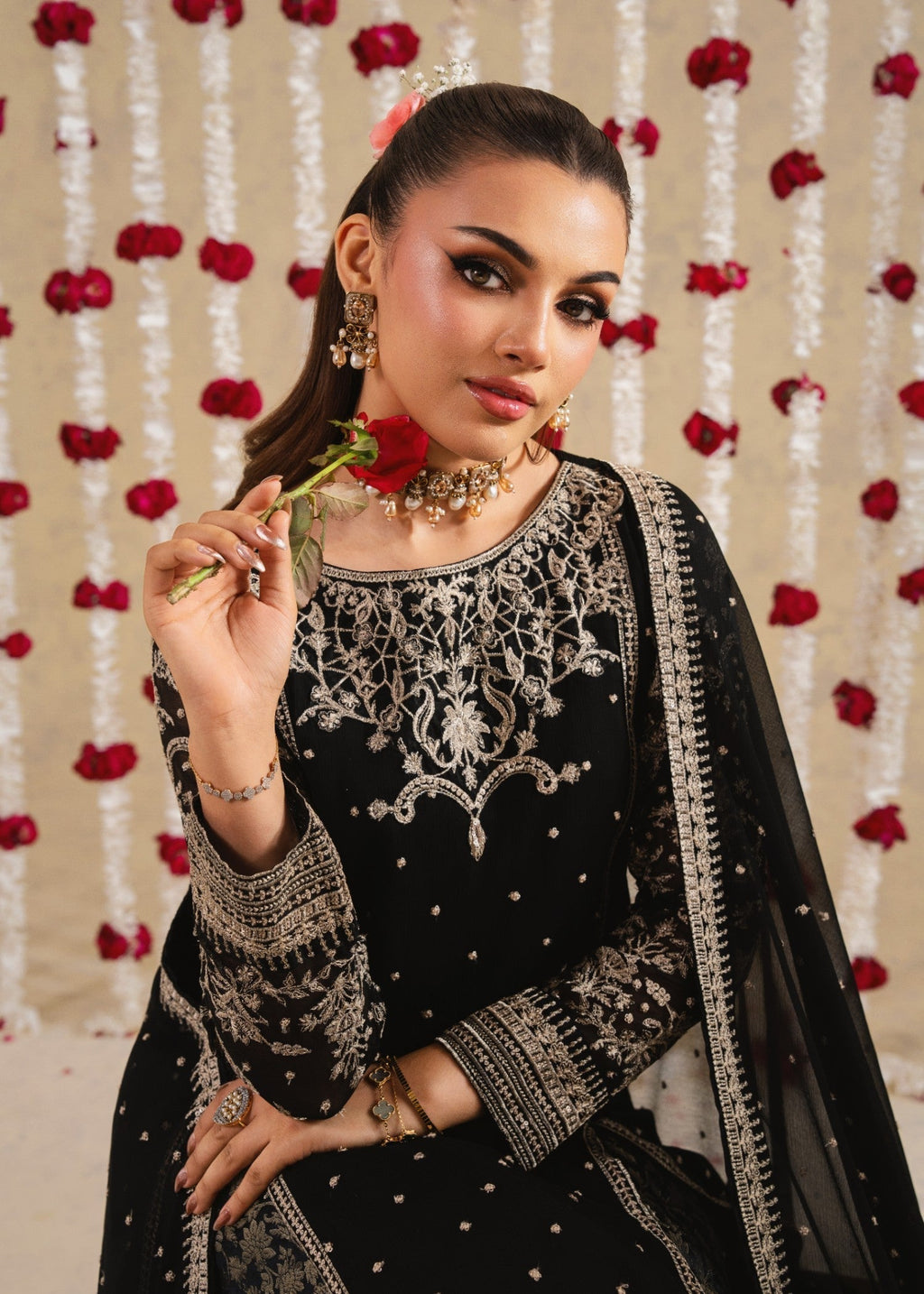 Embroidered Chiffon Straight Pishwas 3-Piece Suit – Black