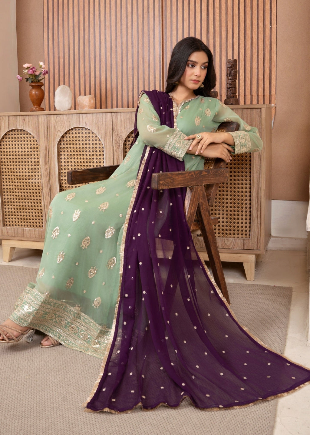 Embroidered Chiffon Floor-Length Pishwas 3-Piece Suit – Pastel Green